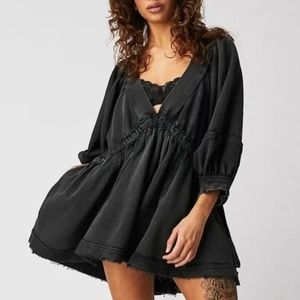 NWOT Feeling Cute Sweatshirt